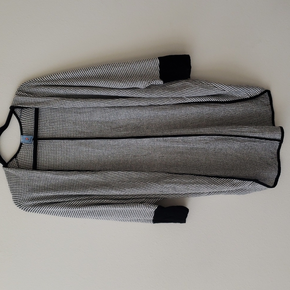 Lightweight Black & White Cardigan